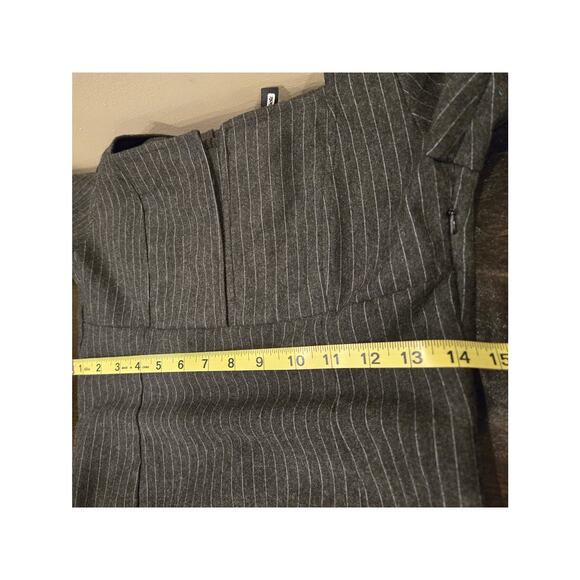 Betabrand Gray White Pinstripe Executive Pencil Dress Fitted 3/4 Sleeve Medium - Picture 7 of 9